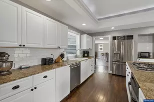 174 Steelhammer Rd Rd, Silverton, OR 97381 - Photo 15