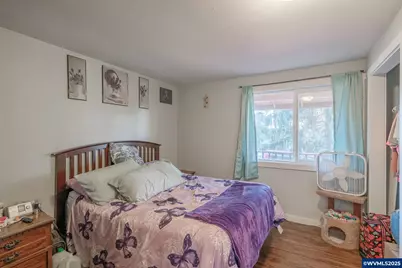 330 Patricia Dr, Gladstone, OR 97027 - Photo 25