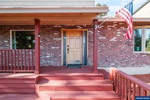 330 Patricia Dr, Gladstone, OR 97027 - Photo 7