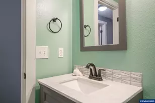 330 Patricia Dr, Gladstone, OR 97027 - Photo 39