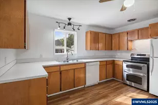 306 Pine Street St NE, Albany, OR 97321 - Photo 17