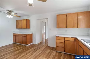 306 Pine Street St NE, Albany, OR 97321 - Photo 23