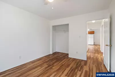 306 Pine Street St NE, Albany, OR 97321 - Photo 13