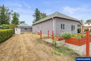 306 Pine Street St NE, Albany, OR 97321 - Photo 3