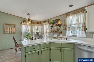 300 SE Lacreole Dr, Dallas, OR 97338 - Photo 13