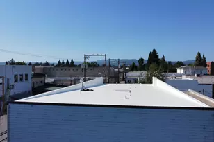 54 W Sherman St, Lebanon, OR 97355 - Photo 5