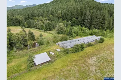 83015 Peninsula Rd, Fall Creek, OR 97438 - Photo 33