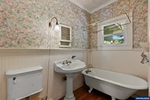 83015 Peninsula Rd, Fall Creek, OR 97438 - Photo 29