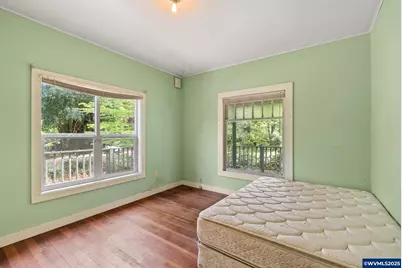 83015 Peninsula Rd, Fall Creek, OR 97438 - Photo 11