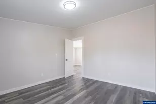 1074 Rodan Ave SE, Salem, OR 97306 - Photo 17