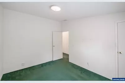 430 Oakdale Ct, Jefferson, OR 97352 - Photo 21