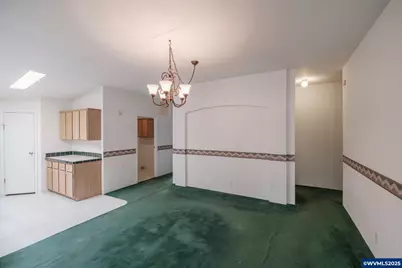 430 Oakdale Ct, Jefferson, OR 97352 - Photo 15