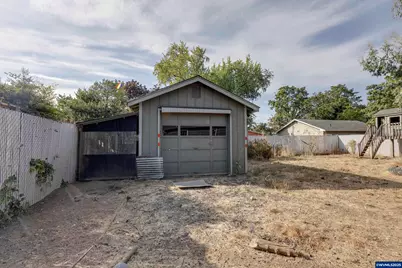 771 SE Miller Av, Dallas, OR 97338 - Photo 27