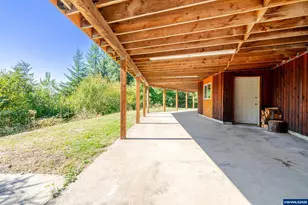 330 S Bay Rd, Toledo, OR 97391 - Photo 35