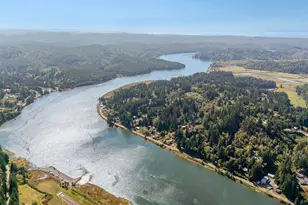 330 S Bay Rd, Toledo, OR 97391 - Photo 41