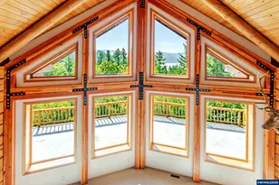 330 S Bay Rd, Toledo, OR 97391 - Photo 21