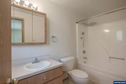 29380 Speasl Rd, Lebanon, OR 97355 - Photo 21