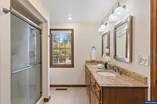 4586 Constitution Ave SE, Salem, OR 97302 - Photo 29