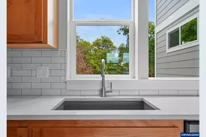 865 SW Grove St, Corvallis, OR 97333 - Photo 21