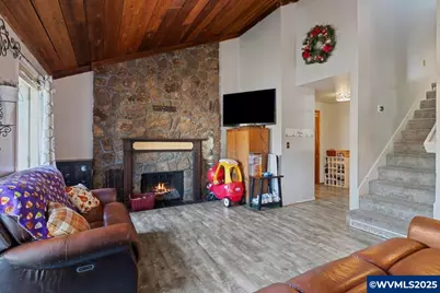 732 Harmony St, Lebanon, OR 97355 - Photo 11