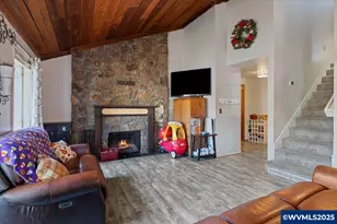 732 Harmony St, Lebanon, OR 97355 - Photo 11