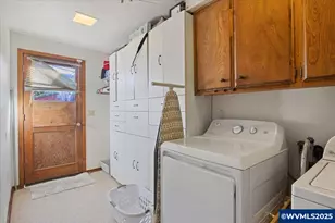 732 Harmony St, Lebanon, OR 97355 - Photo 21