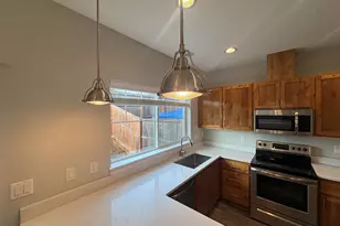 1055-1057 Big Fir Pl S, Salem, OR 97306 - Photo 5