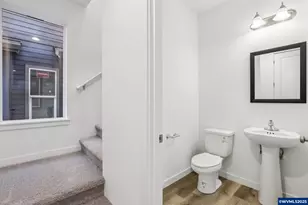 662 Magnolia Ave, Woodburn, OR 97071 - Photo 35