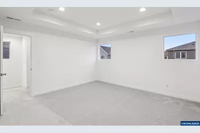 662 Magnolia Av, Woodburn, OR 97071 - Photo 5