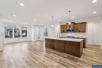 662 Magnolia Av, Woodburn, OR 97071 - Photo 23