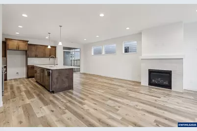 662 Magnolia Av, Woodburn, OR 97071 - Photo 43