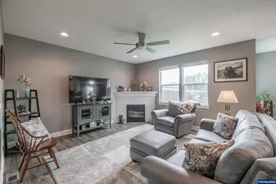 1627 Trent Av N, Keizer, OR 97303 - Photo 11