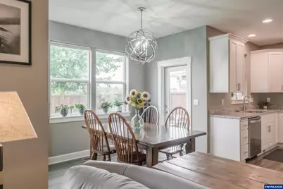 1627 Trent Av N, Keizer, OR 97303 - Photo 17