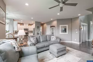 1627 Trent Ave N, Keizer, OR 97303 - Photo 15