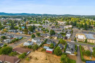 633 SE Ash St, Dallas, OR 97338 - Photo 49