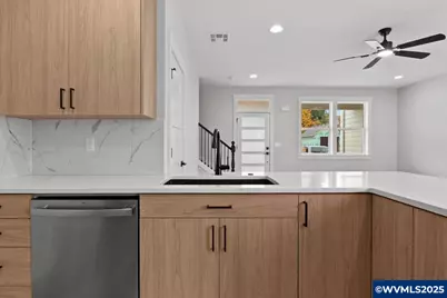 310 NE Clay St, Sublimity, OR 97385 - Photo 19