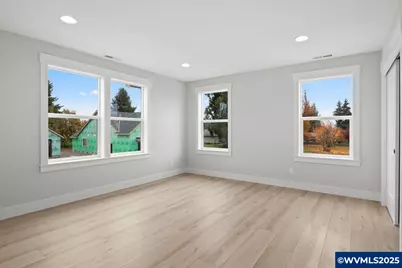 310 NE Clay St, Sublimity, OR 97385 - Photo 33