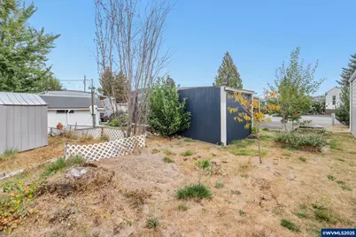 2400 SE Stratus Av #32, McMinnville, OR 97128 - Photo 11