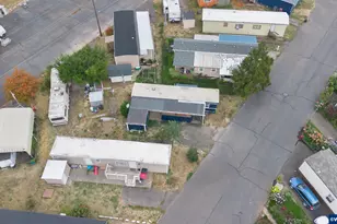 2400 SE Stratus Av, McMinnville, OR 97128 - Photo 17