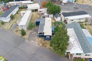 2400 SE Stratus Av, McMinnville, OR 97128 - Photo 13