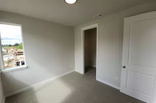 704 Magnolia Ave, Woodburn, OR 97071 - Photo 15