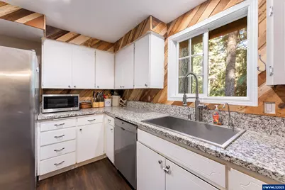 23515 Clark Dr, Philomath, OR 97370 - Photo 17