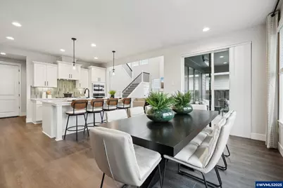 708 Magnolia Av, Woodburn, OR 97071 - Photo 33