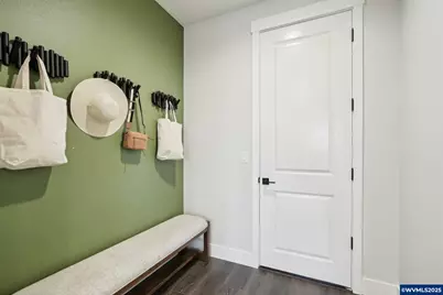 708 Magnolia Av, Woodburn, OR 97071 - Photo 45