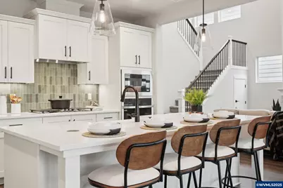 708 Magnolia Av, Woodburn, OR 97071 - Photo 41