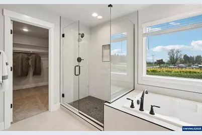 708 Magnolia Av, Woodburn, OR 97071 - Photo 15