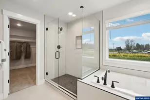 708 Magnolia Ave, Woodburn, OR 97071 - Photo 15