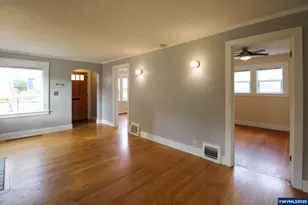 2490 E Nob Hill St SE, Salem, OR 97302 - Photo 9