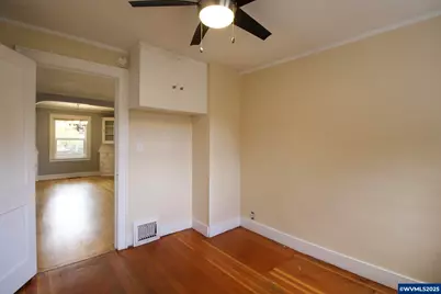 2490 E Nob Hill St SE, Salem, OR 97302 - Photo 27