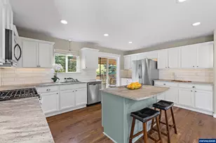 162 Muirfield Ave SE, Salem, OR 97306 - Photo 17